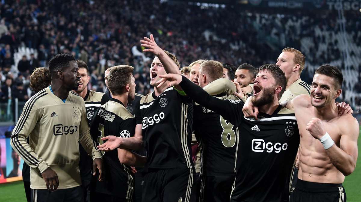 UFFICIALE - Ajax, cessione in Germania: Medic firma col Bochum