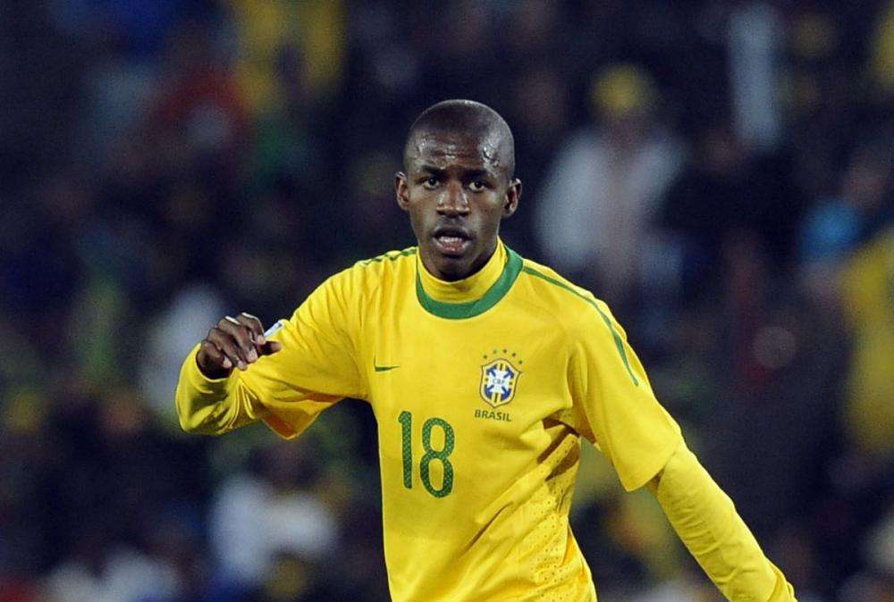 Chelsea, Ramires: "Ancelotti ha fiducia in me. La sostituzione con il Marsiglia? Accettata"