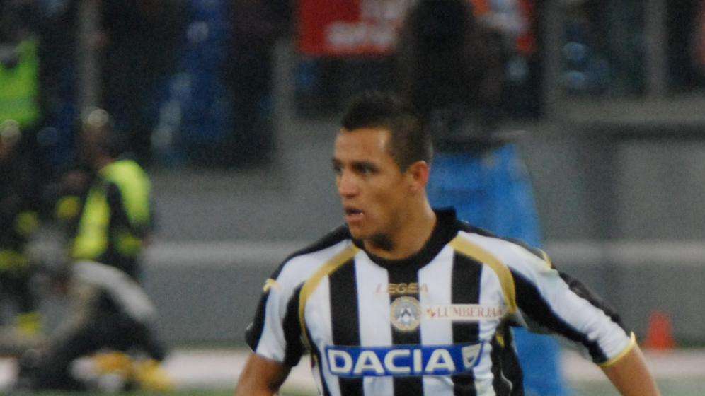 Man. City, Sanchez sostituisce Balotelli
