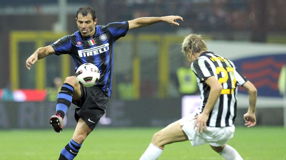 Inter, Stankovic con il gruppo. Pandev, più no che sì