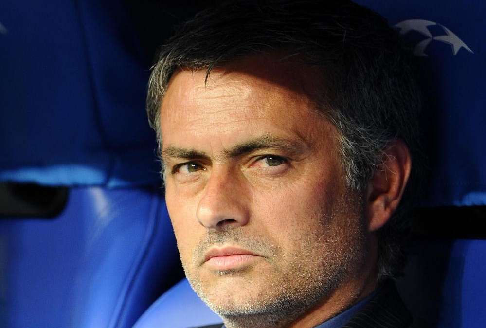 Real Madrid, Mourinho snobba Milan e Barça