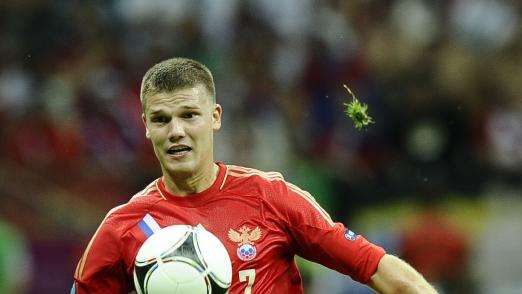 Zenit, Desisov verso l'Inghilterra