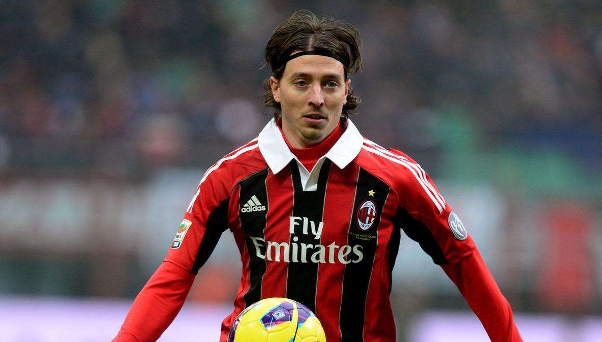 Milan, Montolivo: "Col Barcellona sfida esaltante"