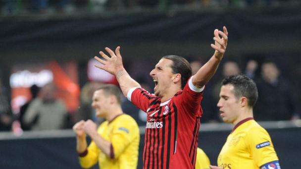 Arsenal, van Persie: "Tante voci inventate su di me"