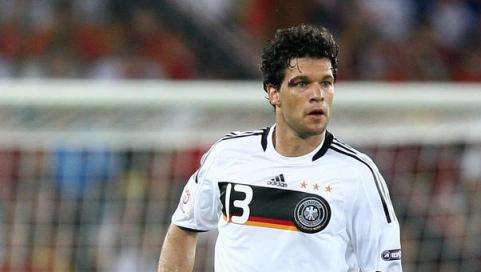 Ballack: "Il Bayern è favorito, ma il Chelsea..."