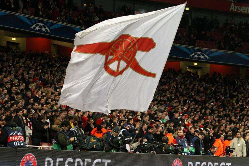 Arsenal, sfida all'Inter per il centrocampista Ozyakup