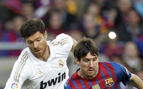 Real, Xabi Alonso tifa Chelsea: "Il Barça si può battere"
