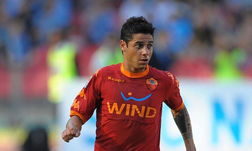 Roma, Cicinho: "Mancano pochi dettagli"