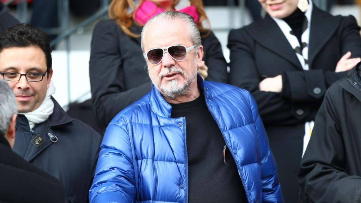 Napoli, De Laurentiis: "Faremo 3-4 acquisti"