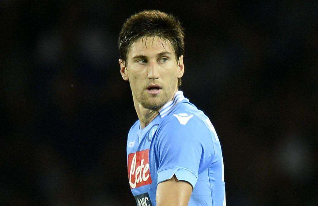 Napoli, ag. Fernandez: "Il Valencia lo vuole ma vuole convincere Benitez"