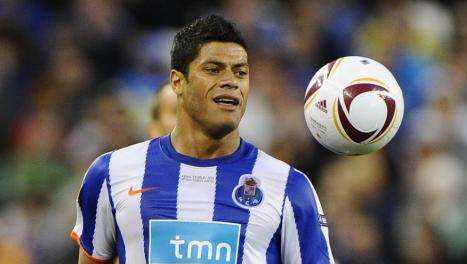 Hulk: "El Shaarawy come Neymar? Calma..."