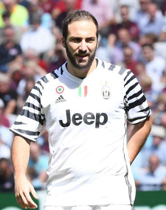 Prosinecki durissimo contro Higuain: "È un maialino"
