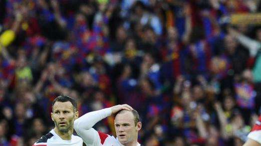 Manchester United, Rooney esalta Giggs: "Non ho più parole per descriverlo"
