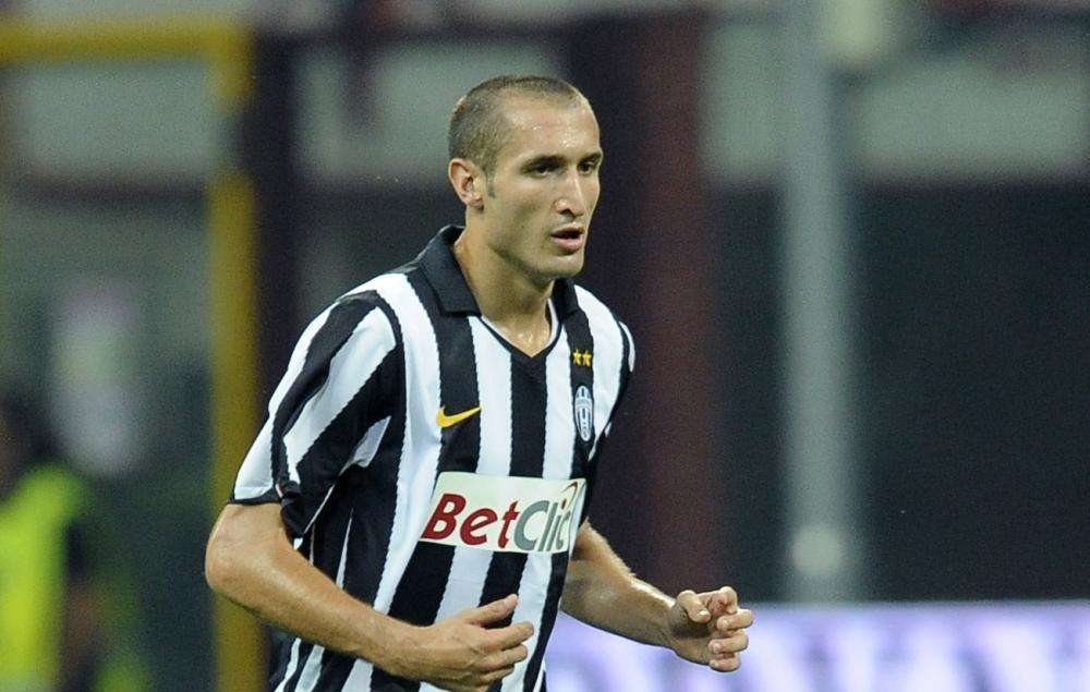 Juventus, Chiellini rinnova