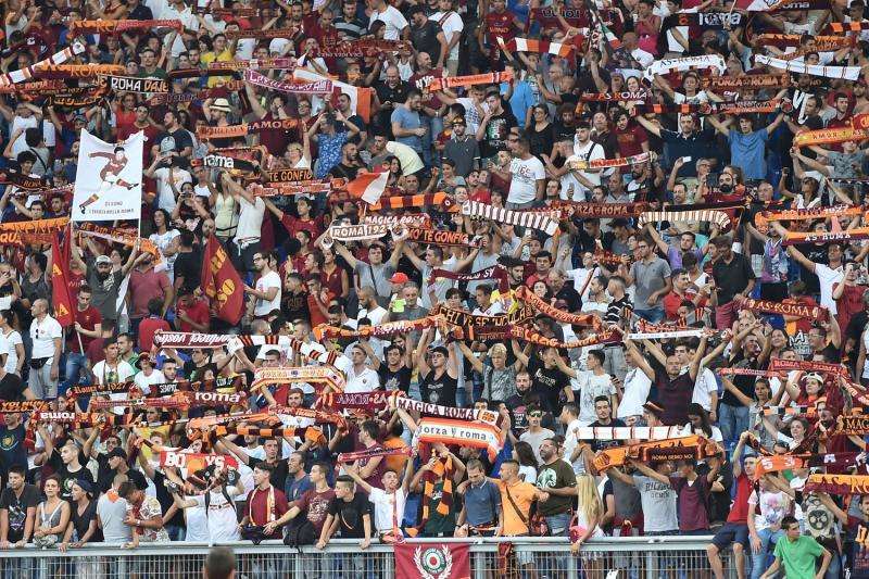 Roma, entusiasmo alle stelle dei tifosi in vista dell'esordio in Champions