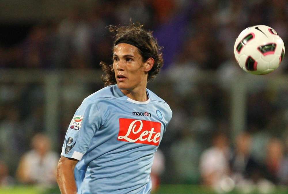 Napoli, interesse dell'Arsenal per Cavani