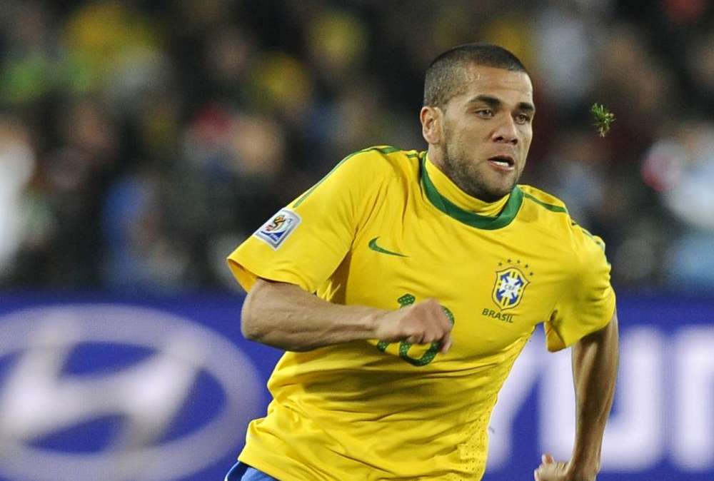 Barça, giallo Dani Alves? L'esterno non rinnova