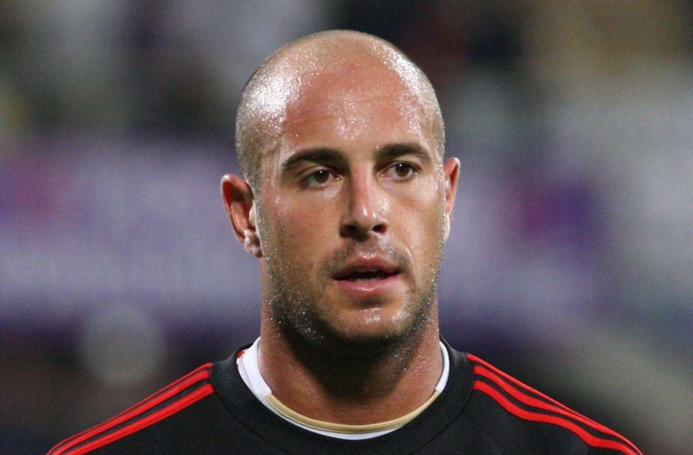 Liverpool, Reina in partenza. Arriva Lloris