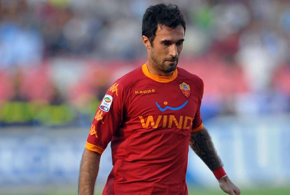 Inter, Vucinic in pole
