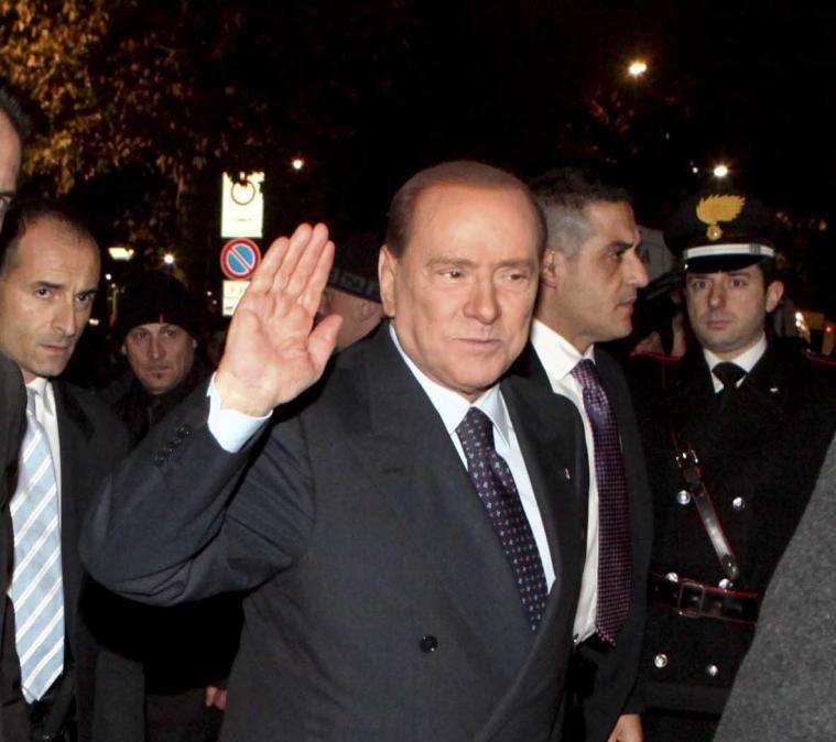 Milan, colpo di scena. Berlusconi annuncia: "Galliani resta"