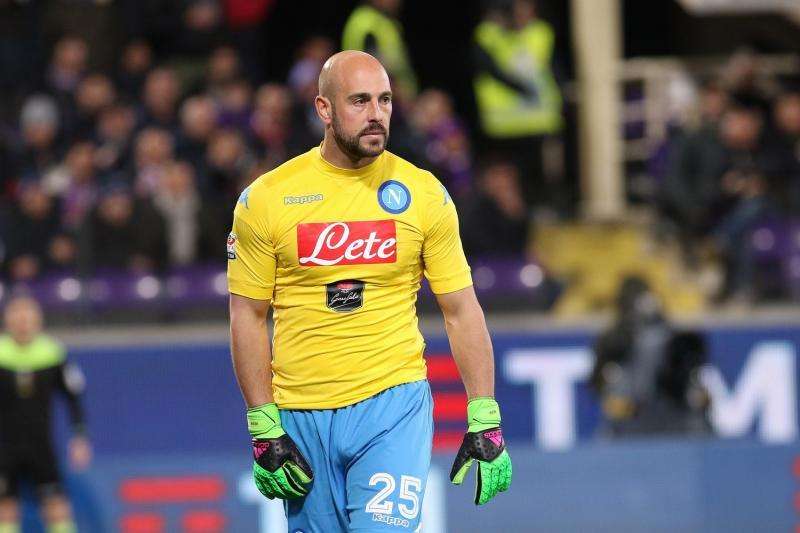 La promessa di Reina: "Chiudo la carriera a Napoli, ma prima lo Scudetto"