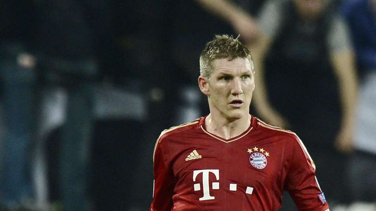 Bayern, paura per Schweini in allenamento