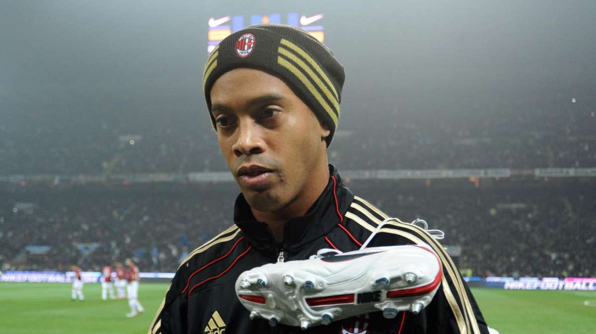 Milan, tre club arabi su Dinho