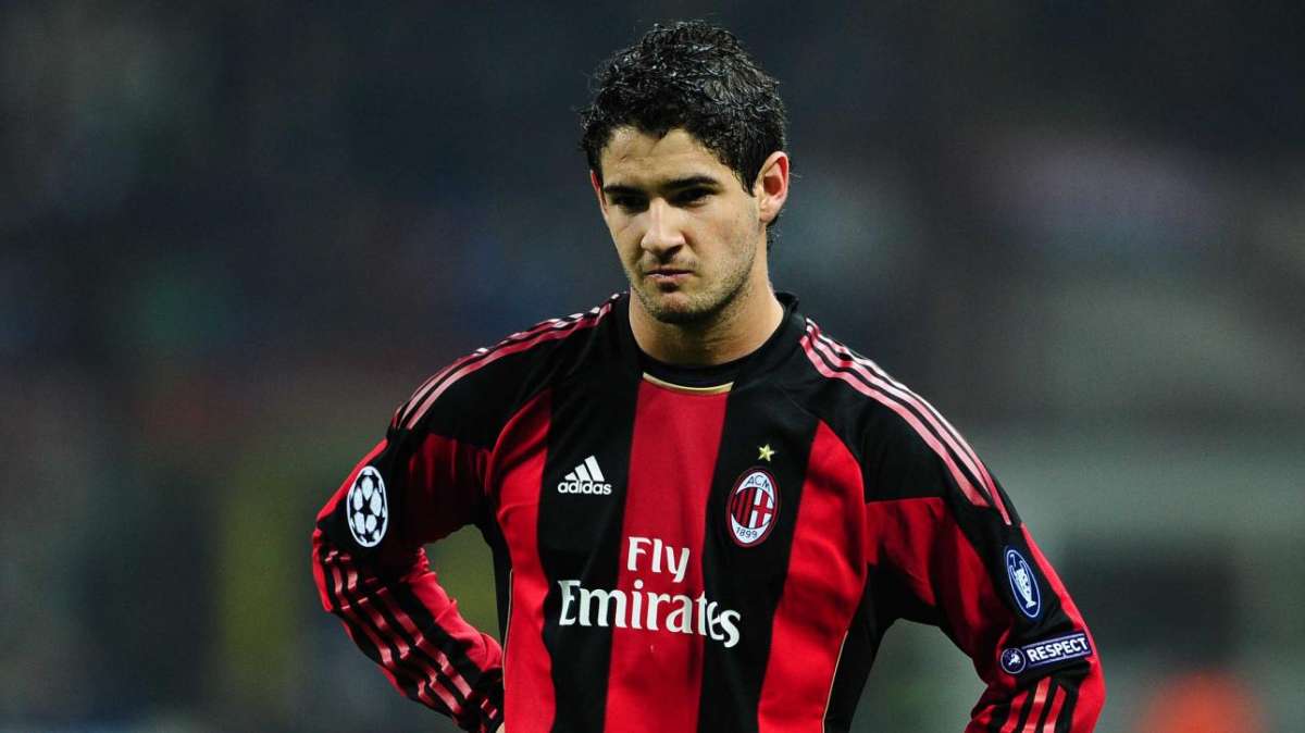 Milan, Allegri avverte Pato