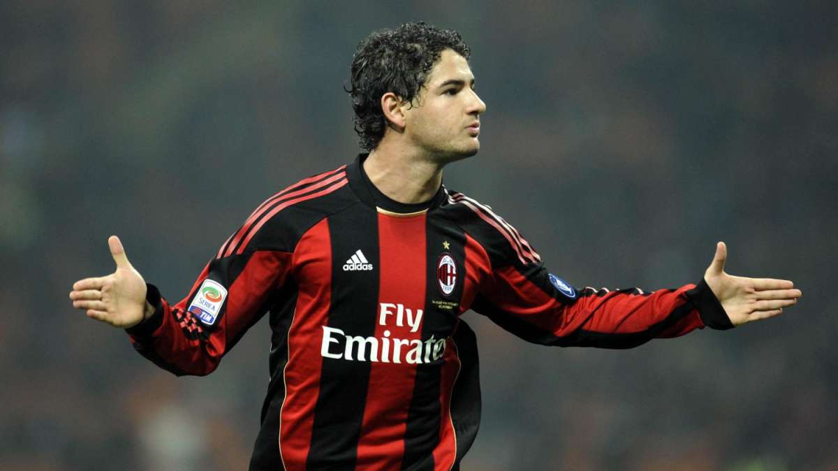 Chelsea, dall'Inghilterra si vocifera di un'idea Pato