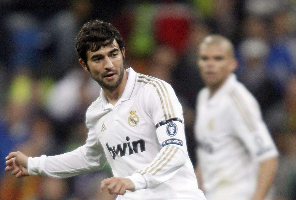 Valencia, Albiol pronto a tornare a casa