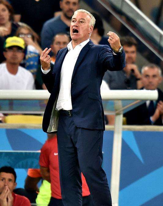 Rivelazione Kanté, Deschamps lo elogia: "Fa sembrare tutto facile"