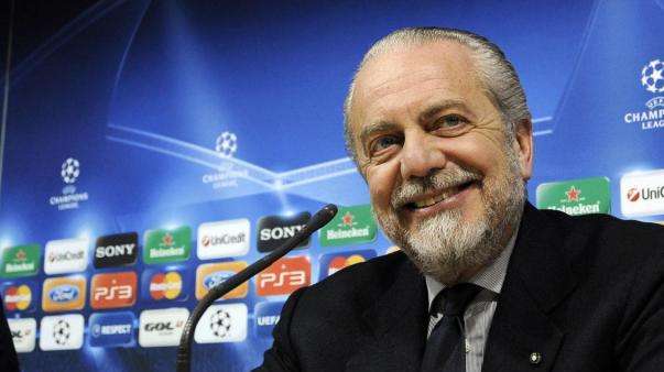 Napoli, De Laurentiis: "Cavani non si muove, Tabarez..."
