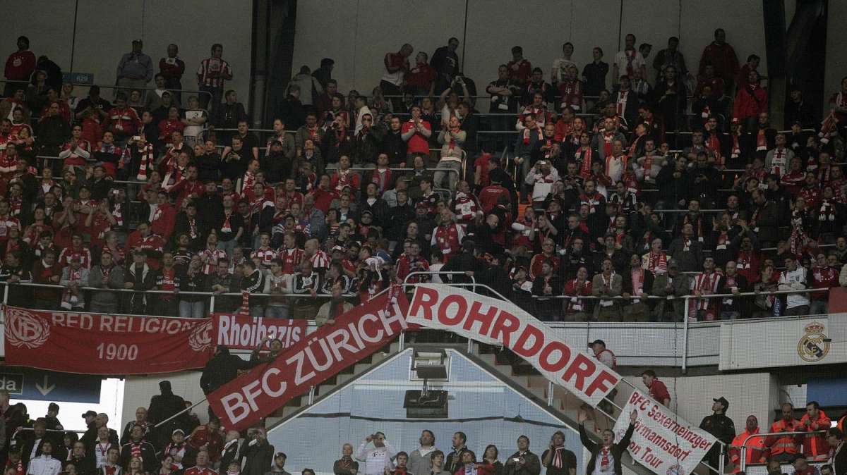 Bayern Monaco, Berthold: "Le assenza costringeranno a cambiare"