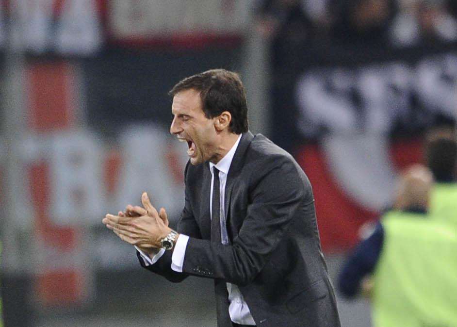 Milan, l'aereo per Malaga resta senza carburante!