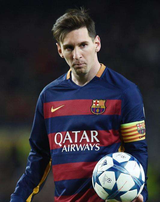 Barcellona, Messi aggredito a Tokyo dai tifosi del River Plate