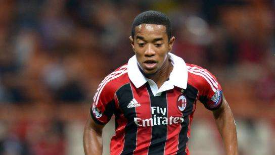 Milan, Emanuelson: "Non sono un terzino, ma se il mister me lo chiede..."