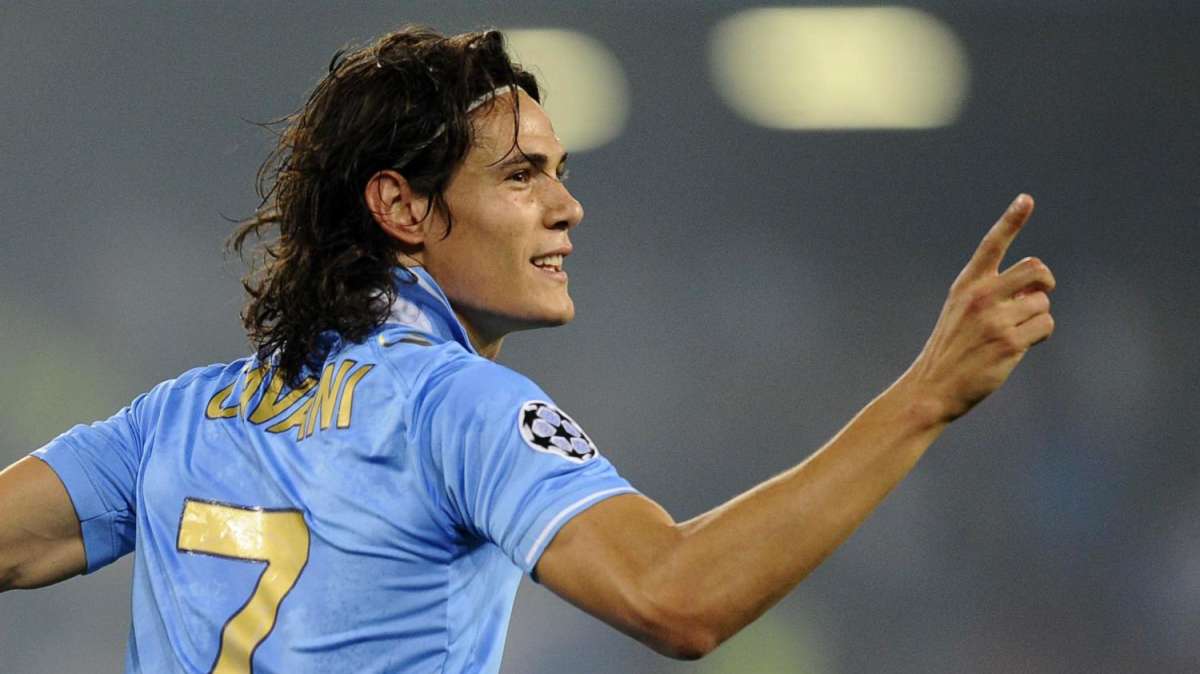 Napoli, fantasia spagnola: scambio Cavani-Higuain?