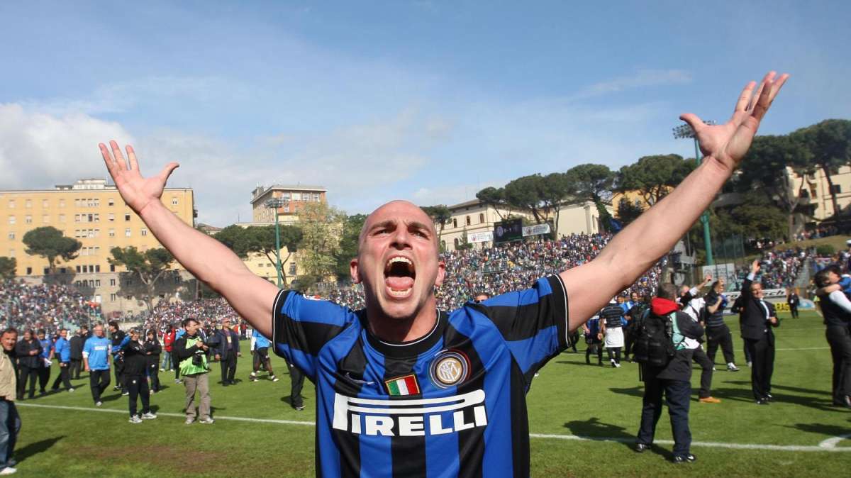 Inter, torna Cambiasso. Convocati anche Pandev e Cordoba