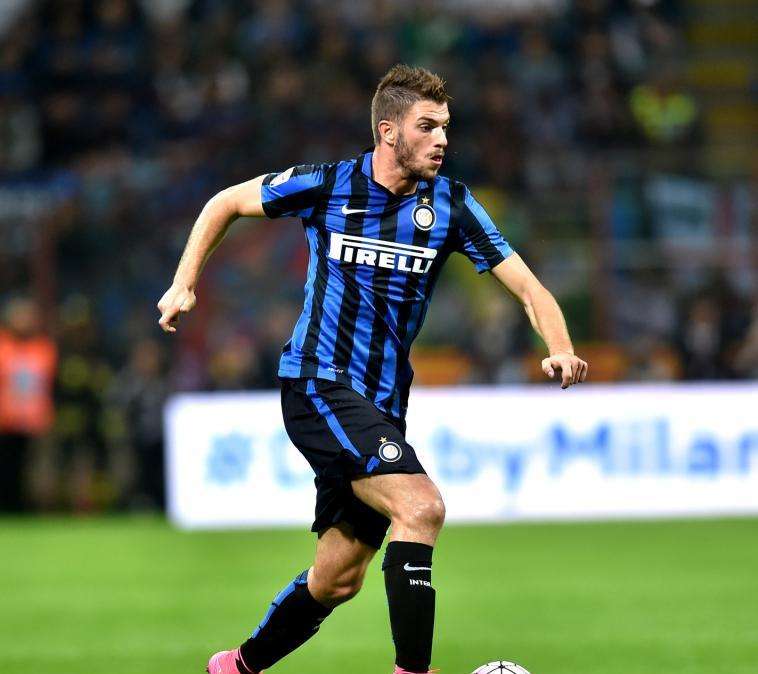 Calciomercato Napoli, c'è il rischio di un Zuniga bis: Saltato l'arrivo di Santon