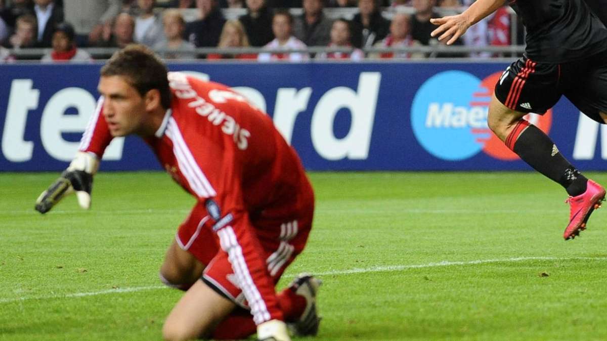 Ajax, Stekelenburg out per 6 settimane