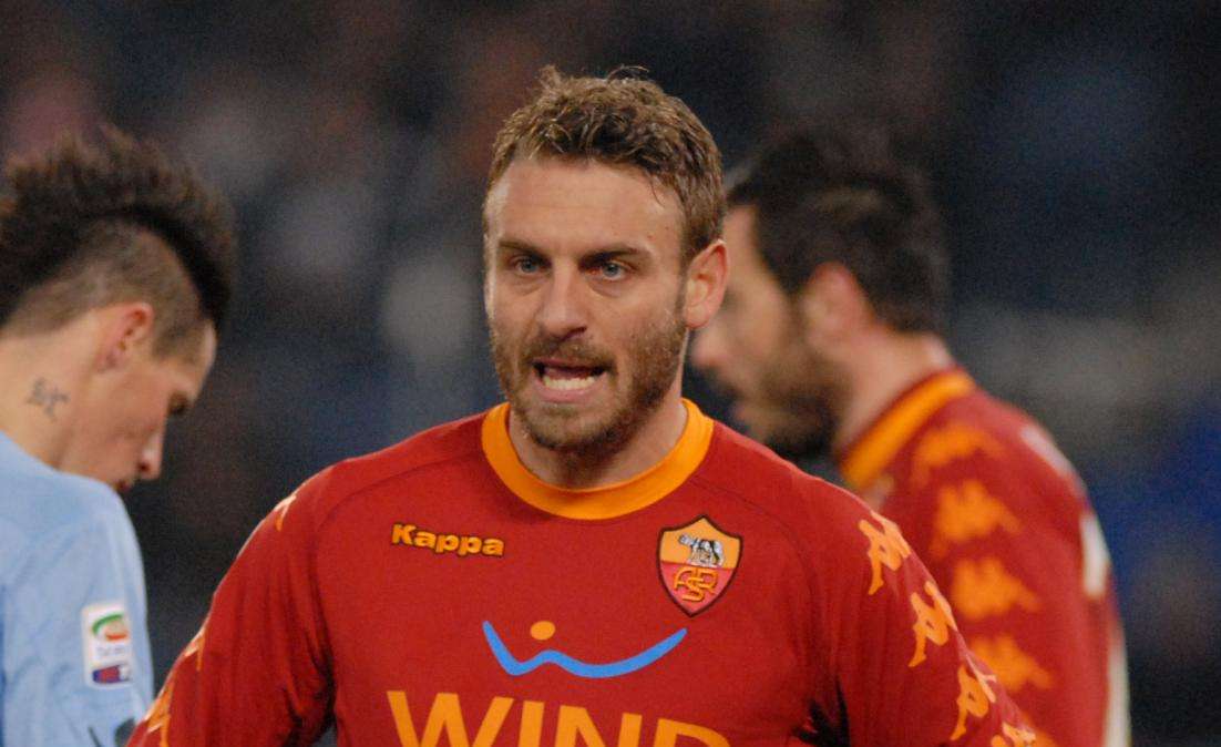 Roma, De Rossi: "Una volta a Roma ero coccolato, ora..."