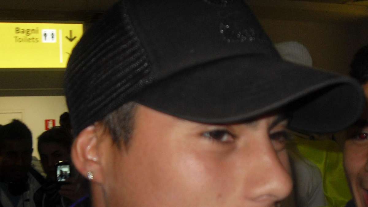 Napoli, rimandato l'esordio di Vargas in Europa