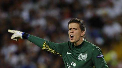 Arsenal, Szczesny: "Van Persie? Resterà con noi"
