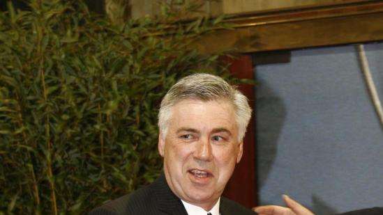 Paris Saint Germain, Leonardo: "Si, ho parlato con Ancelotti "