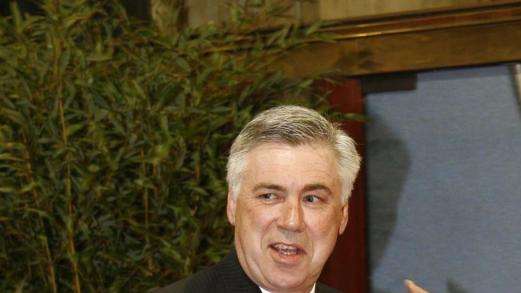 PSG, Ancelotti: "Qui per costruire un team vincente. Champions? C'è tempo..."