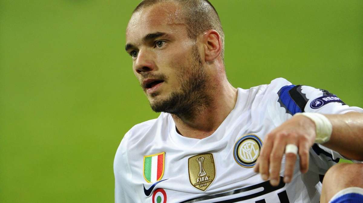 Inter, per i bookmakers Sneijder partirà