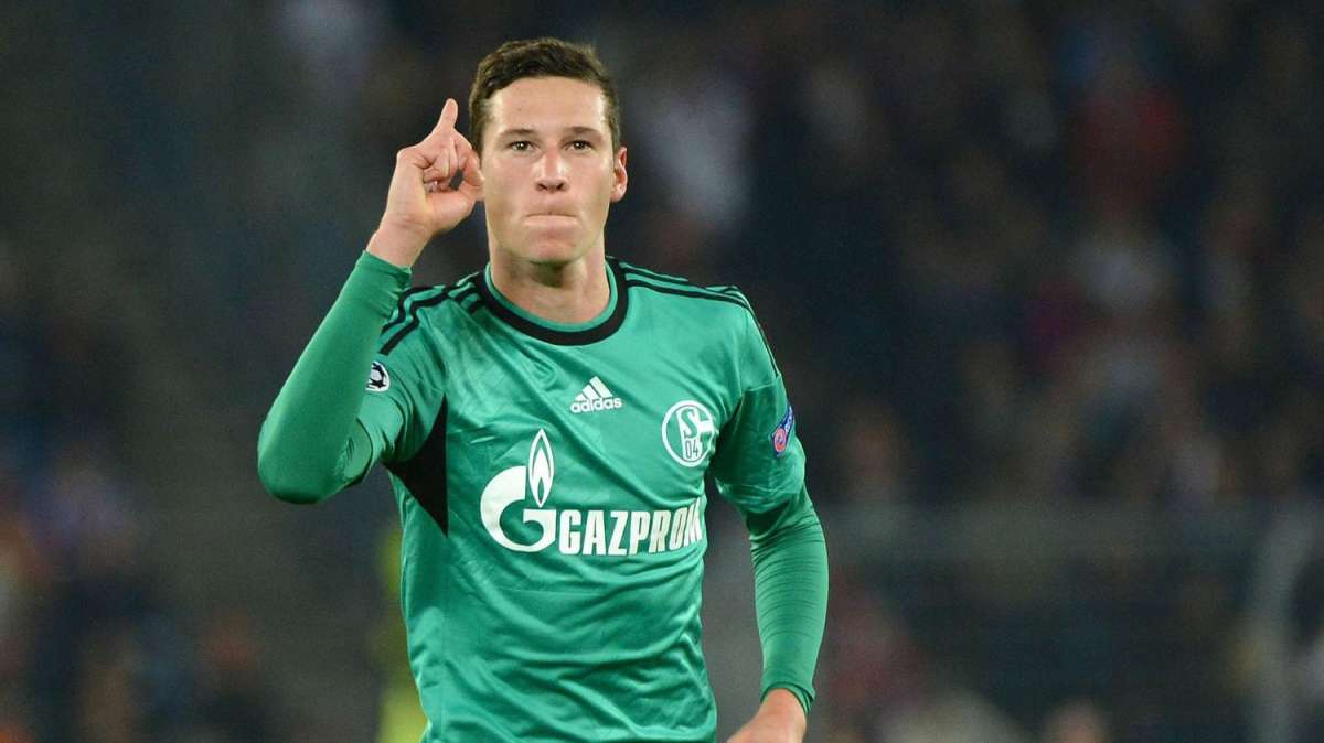 Schalke 04, Heldt: "L'offerta dell'Arsenal per Draxler non era sufficiente"
