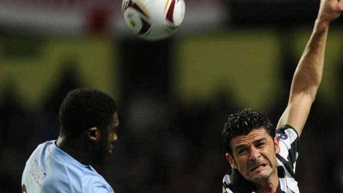 Man. City, Touré: "Voglio finire qui la mia carriera"
