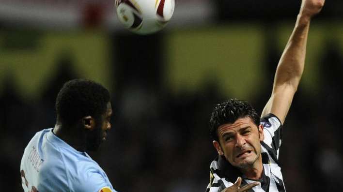 Manchester City, Y. Tourè: "Sogno di tornare al Barça"