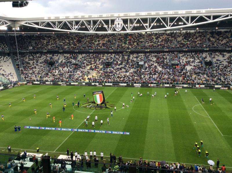 Serie A, la classifica degli abbonamenti: in testa la Juve. Tutte le big in calo.